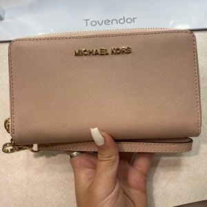 Michael Kors wallet
